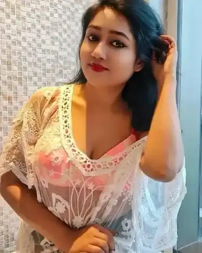 Escort Kolasib